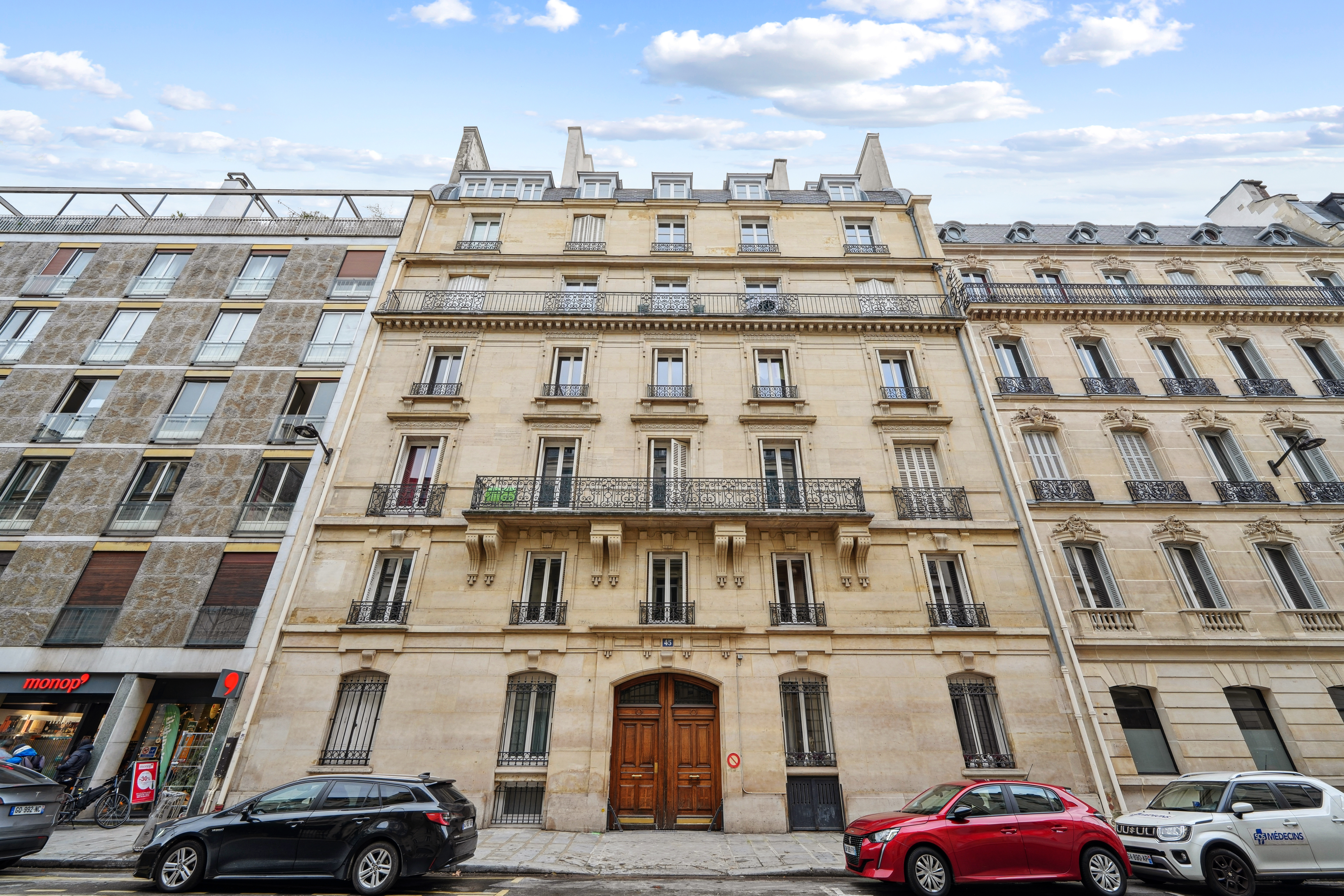Paris (75)