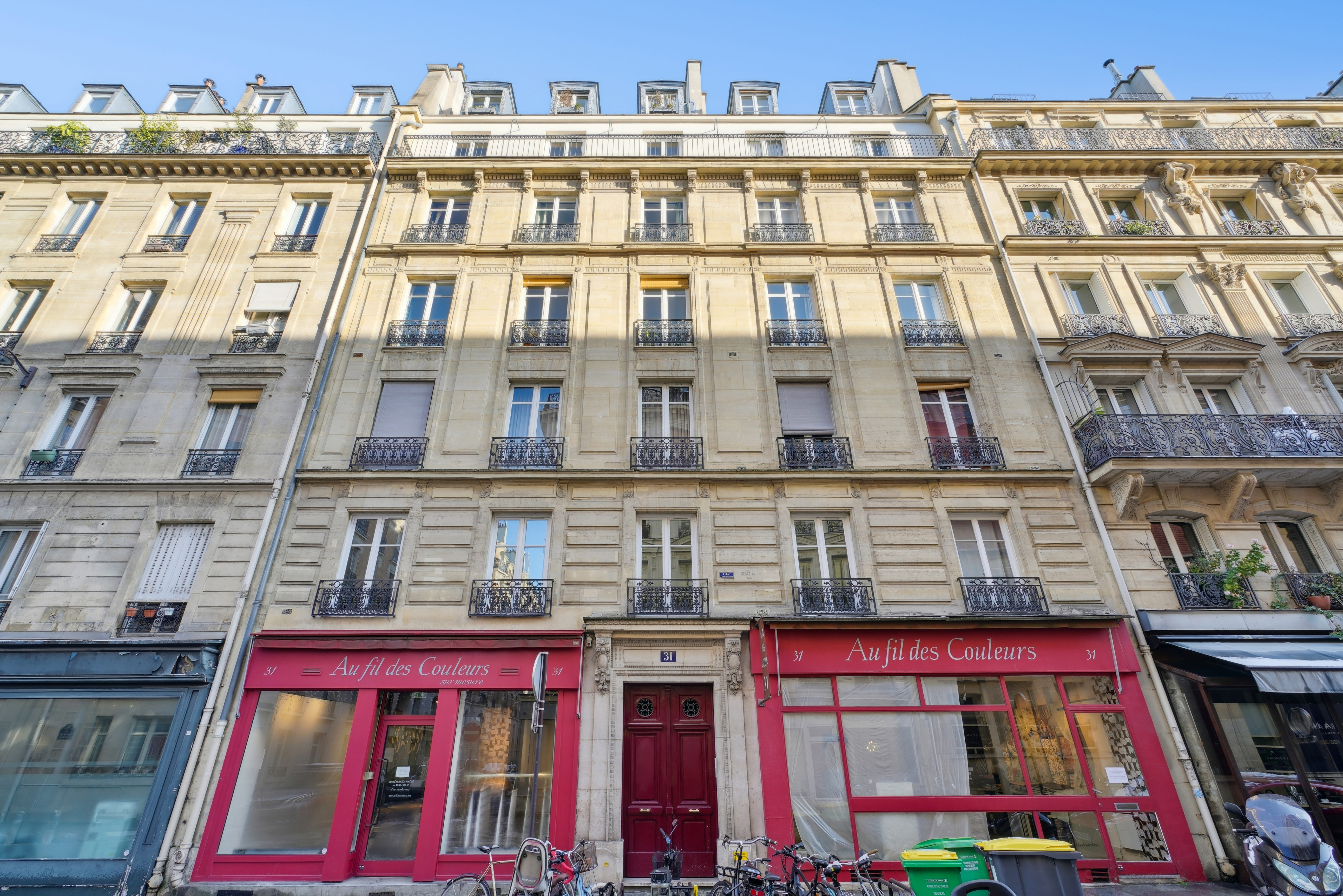 Paris (75)