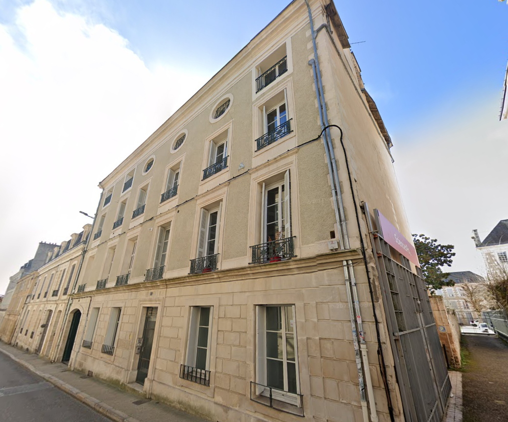 Poitiers (86)