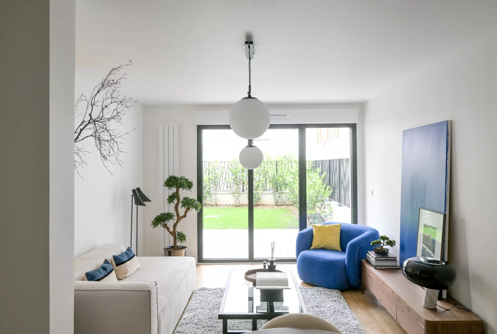 Suresnes (92)