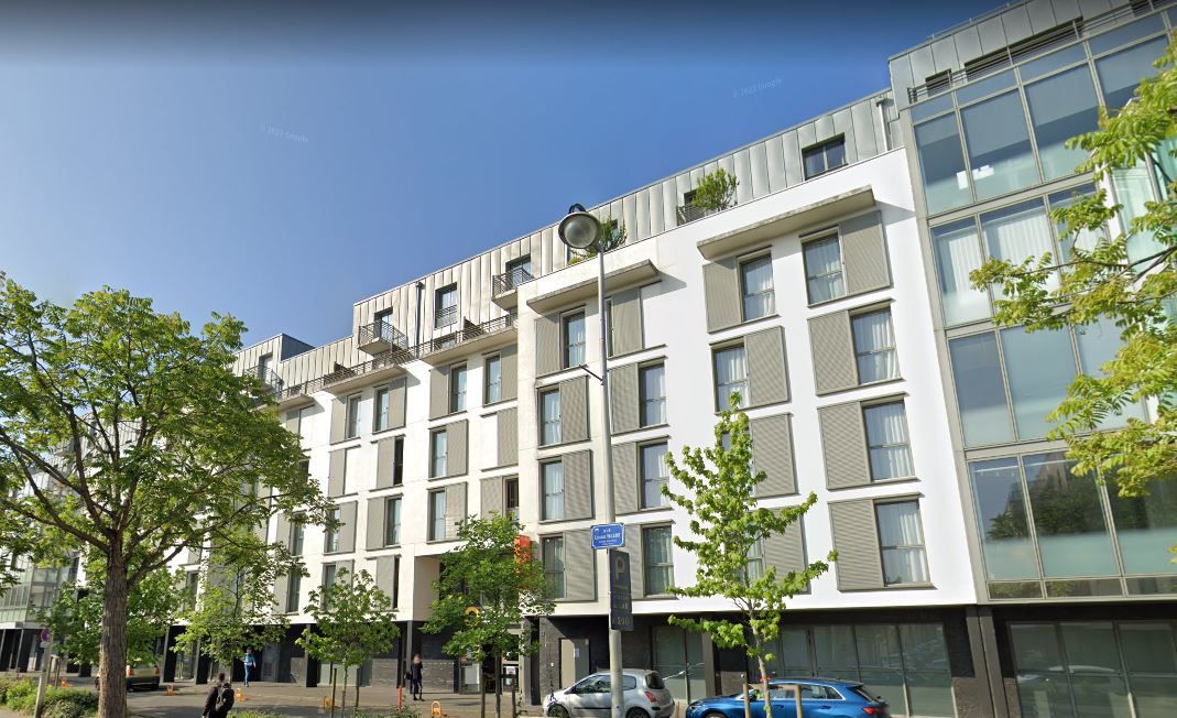 Tours (37)