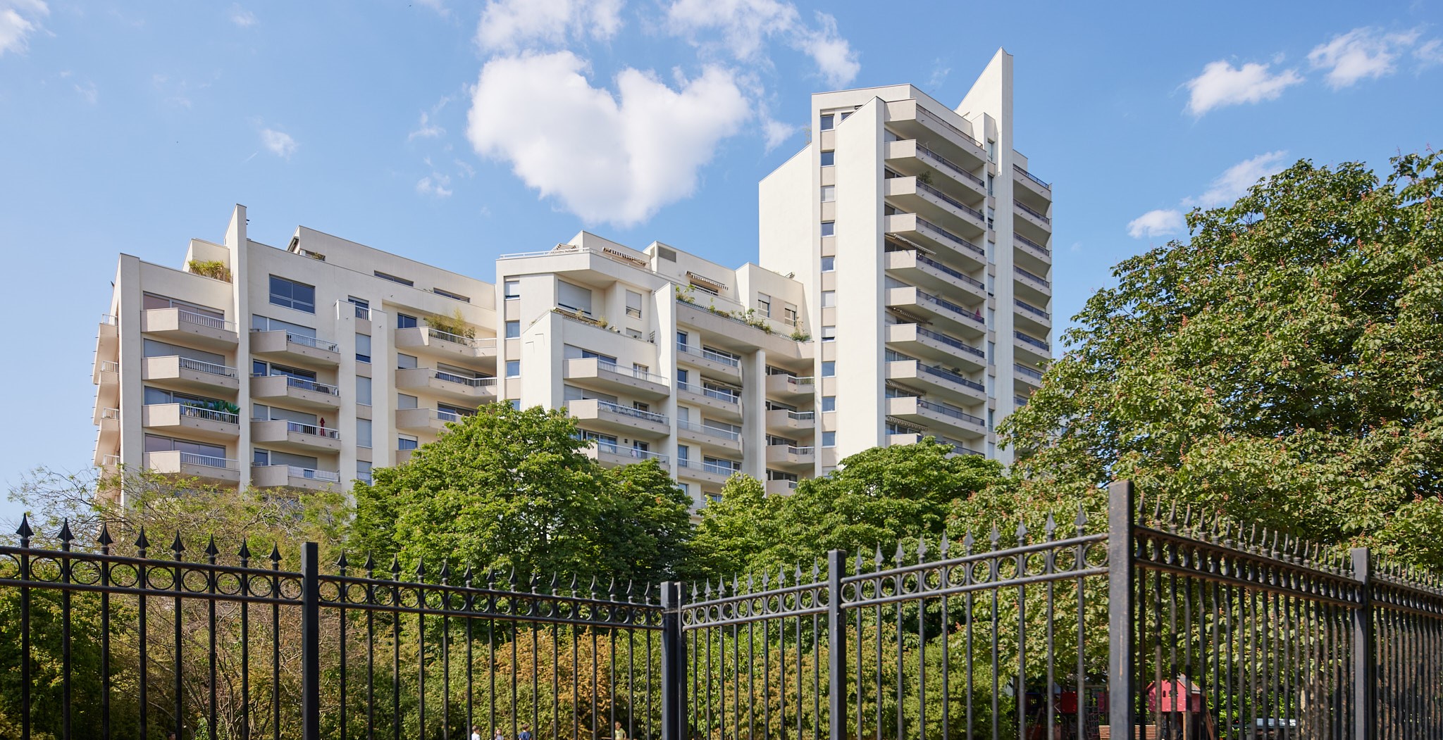 Courbevoie (92)