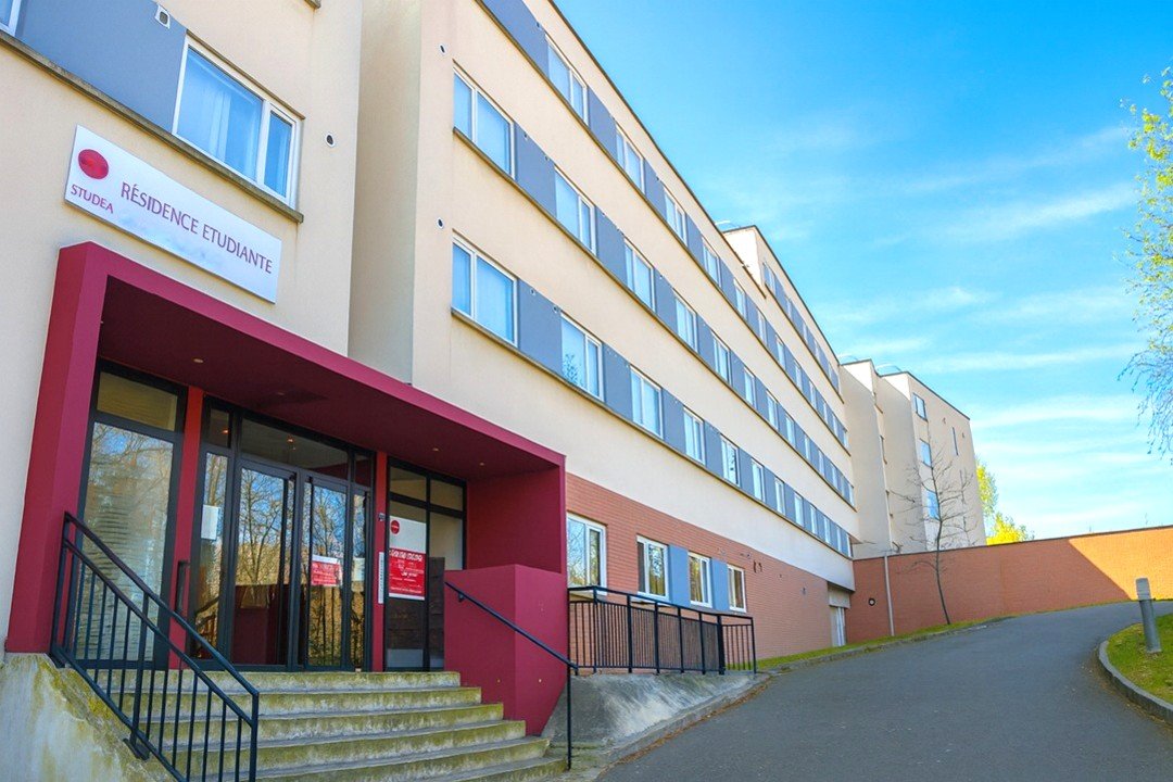 Sèvres (92)