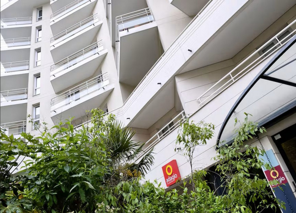 Courbevoie (92)