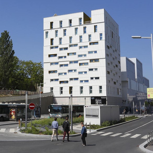 Nanterre (92)