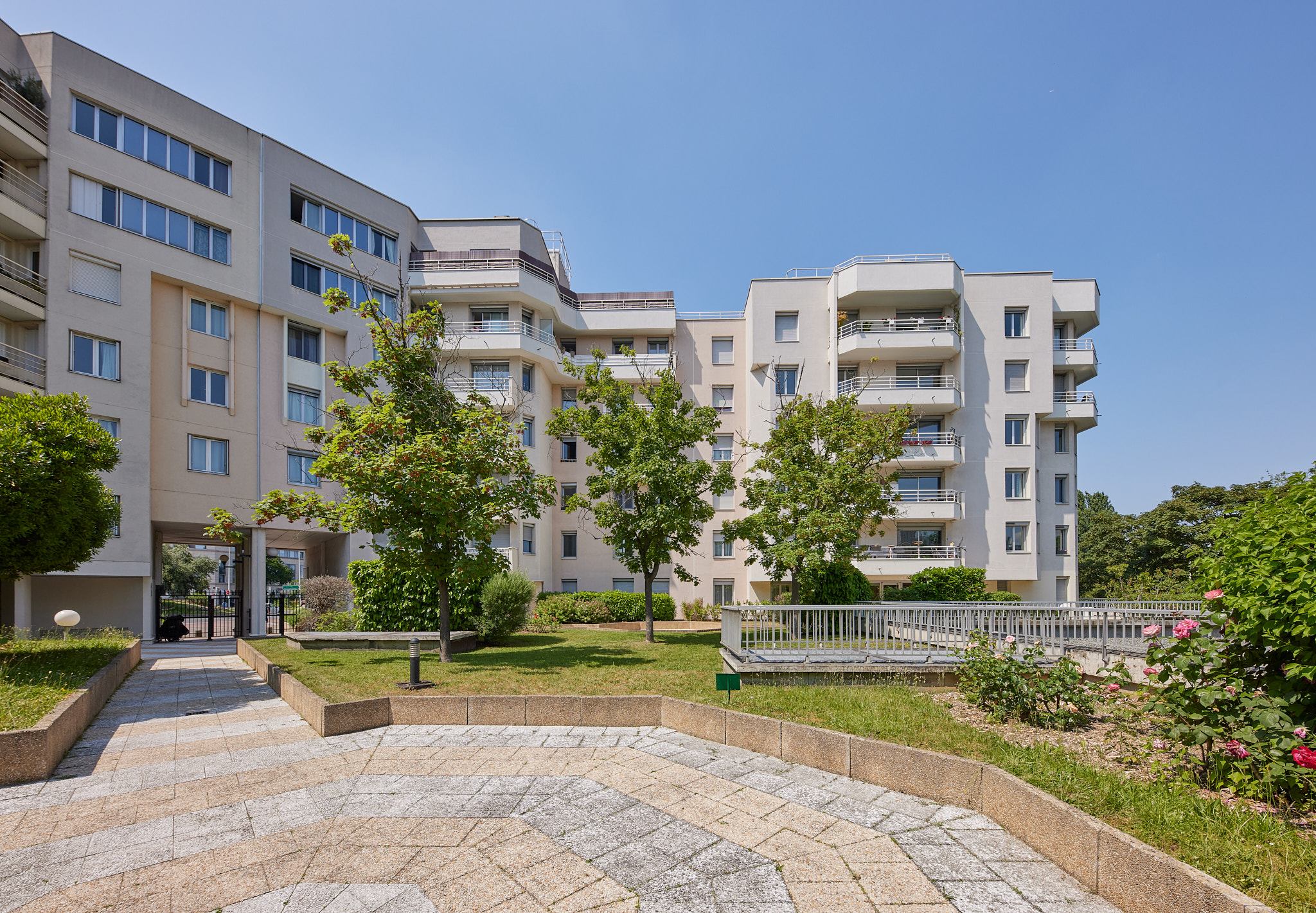 Issy-les-Moulineaux (92)