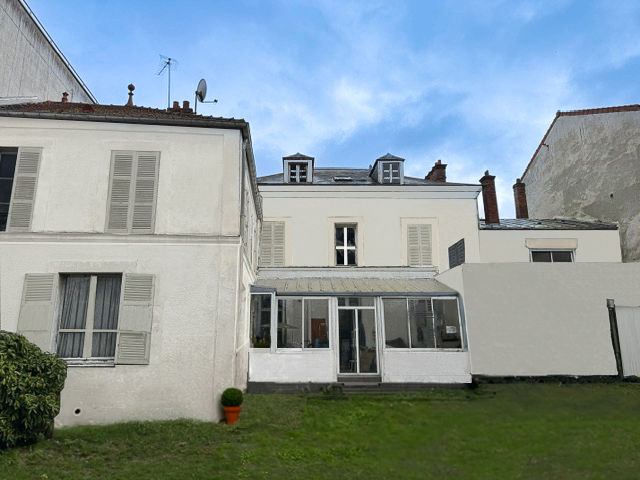 Melun (77)