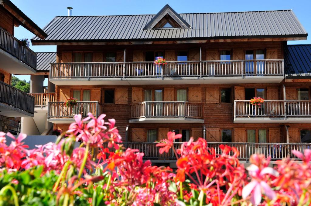 Saint François Longchamp (73)