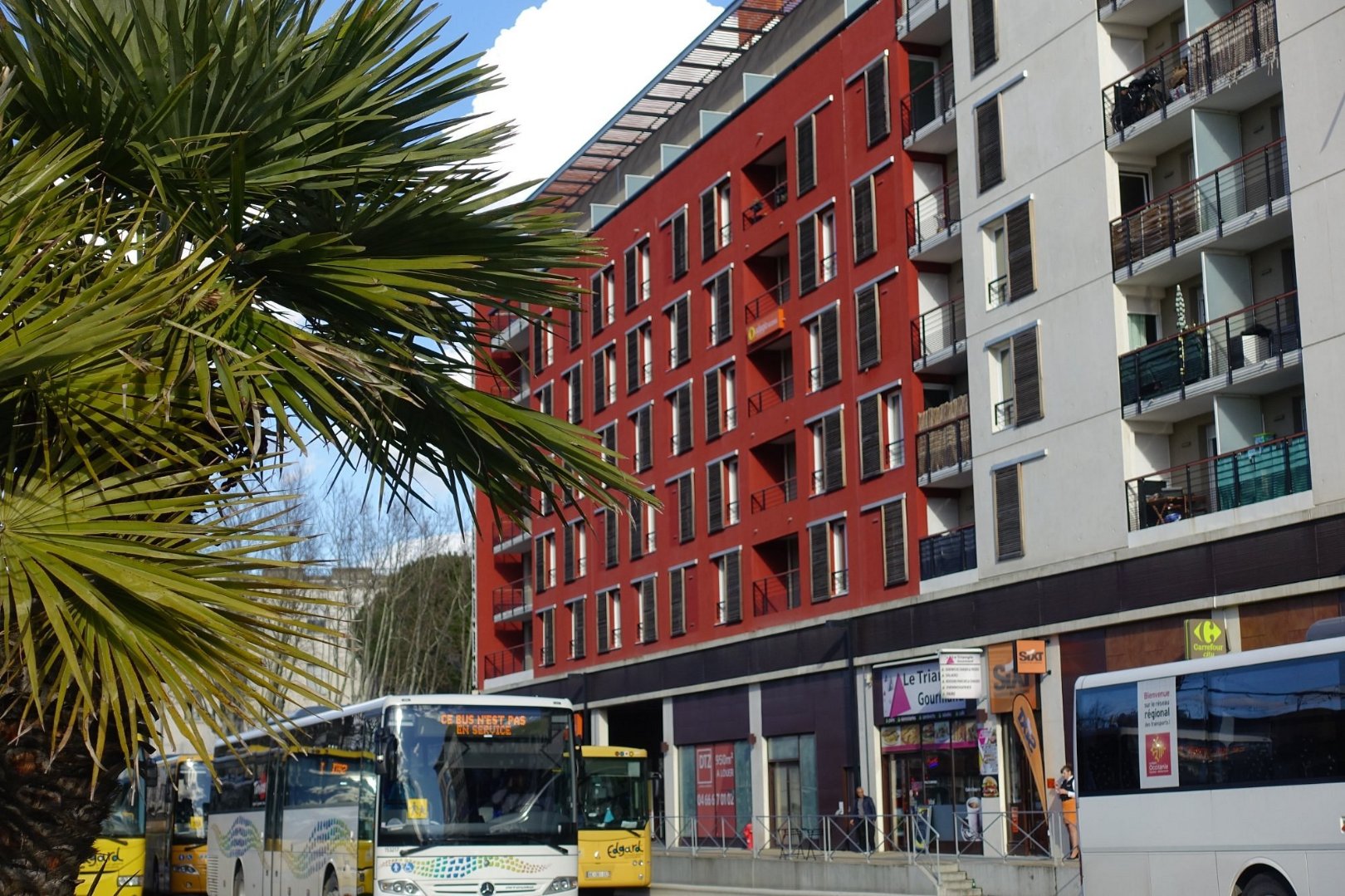 Nîmes (30)
